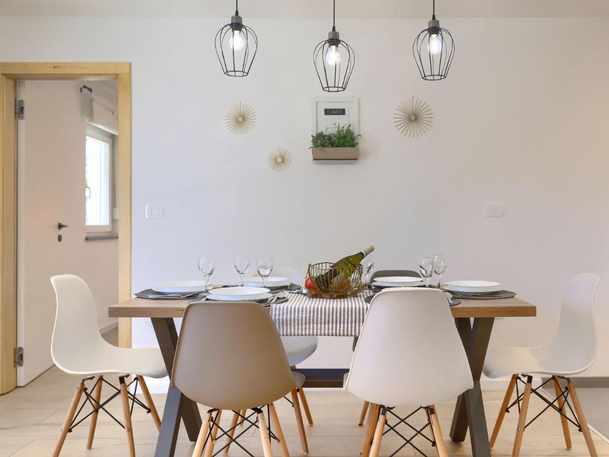 Holiday Home Laura By Interhome Pula Extérieur photo