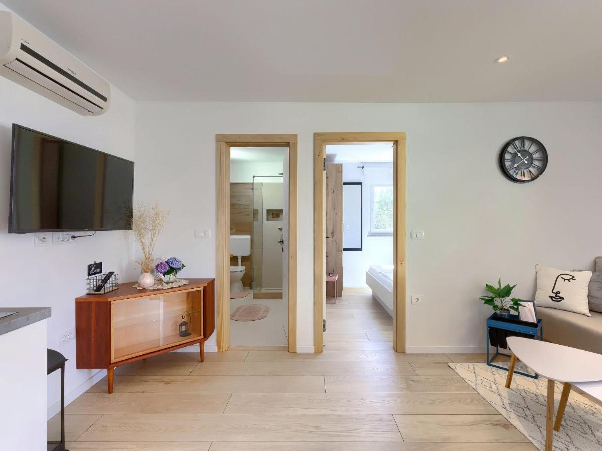 Holiday Home Laura By Interhome Pula Extérieur photo